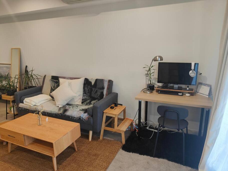 Lakeside Apartment, Walking Distance To Foreshore Kingston المظهر الخارجي الصورة